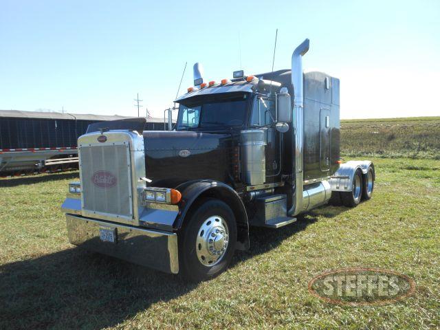 1997 Peterbilt 379_1.jpg